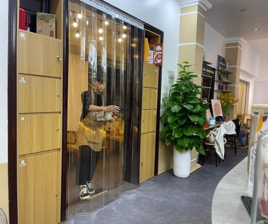 rem-vach-ngan-nhua-co-dinh-trong-suot Rèm vách ngăn nhựa cố định trong suốt