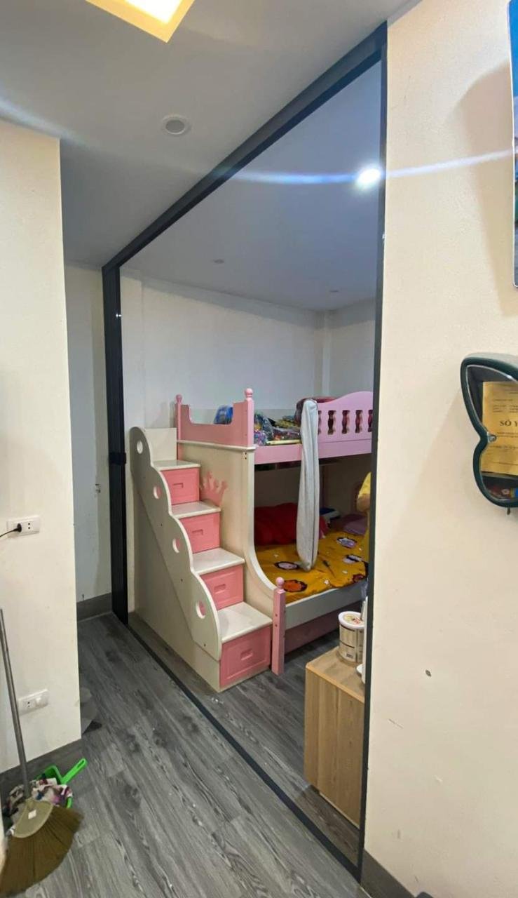 Vách ngăn tổ ong phòng ngủ dạng xếp gọn 2 Vách ngăn tổ ong phòng ngủ dạng xếp gọn 2