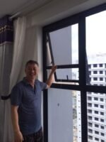 Cửa lưới tự cuốn
