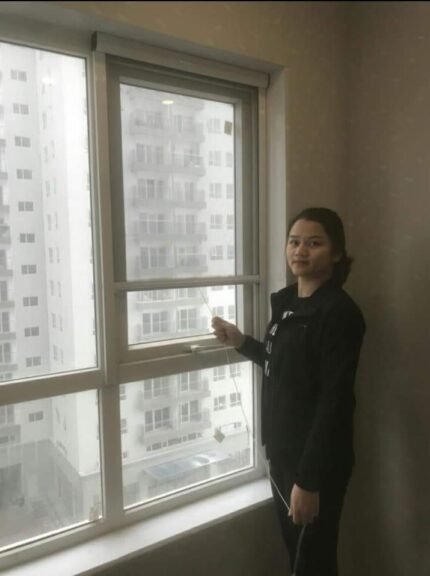 Cửa lưới tự cuốn